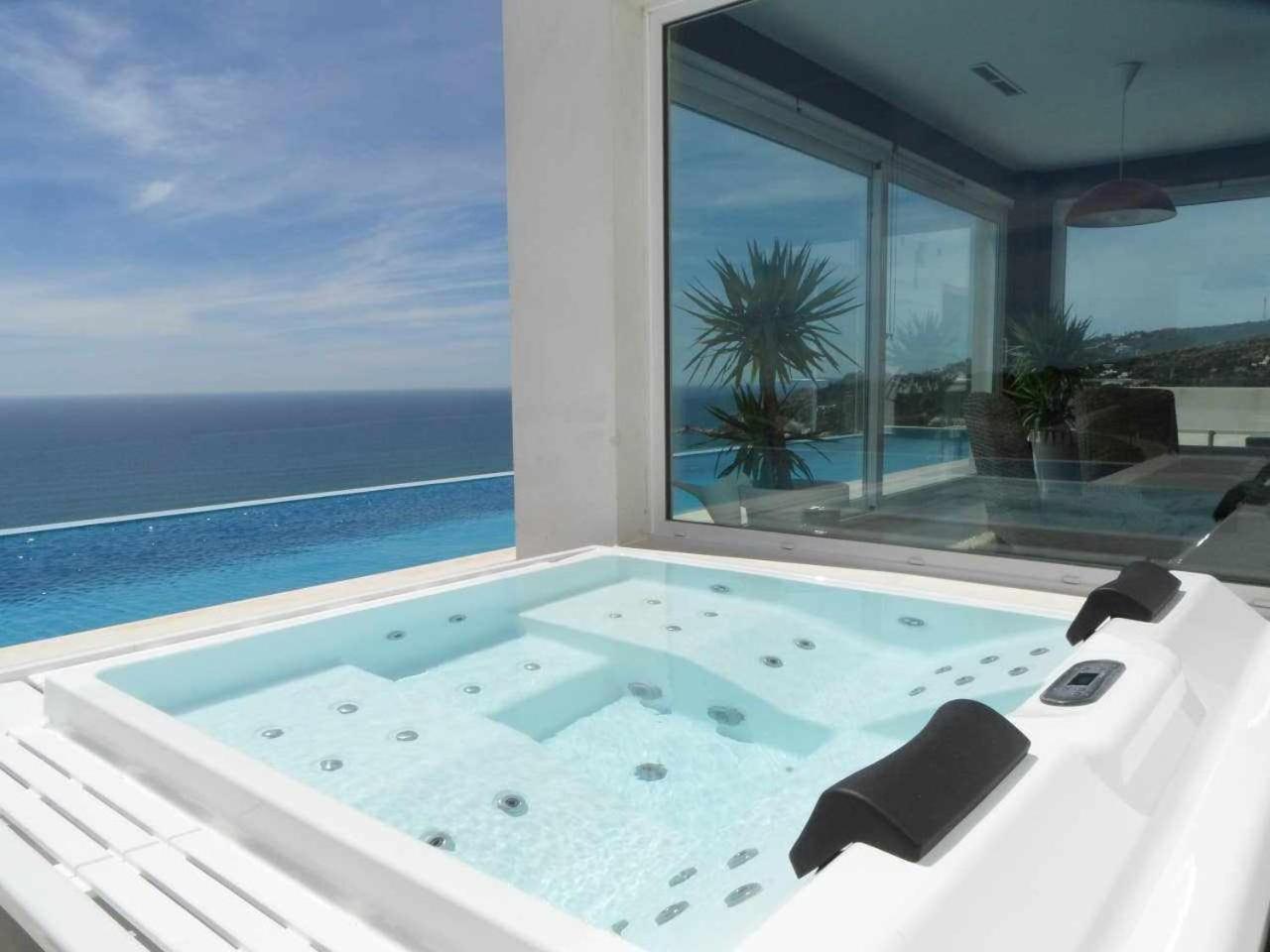 Lujosa Villa Piscina 25 Metros Suit 60M2 Spa Sauna 자하라드로아튠스 외부 사진